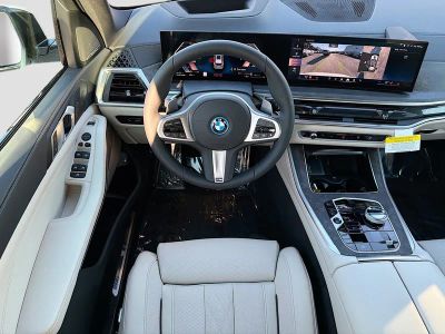 2026 BMW X5 — photo 17 view