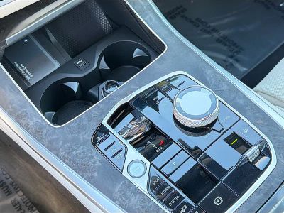 2026 BMW X5 — photo 29 view