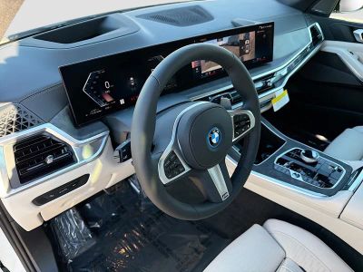 2026 BMW X5 — photo 26 view