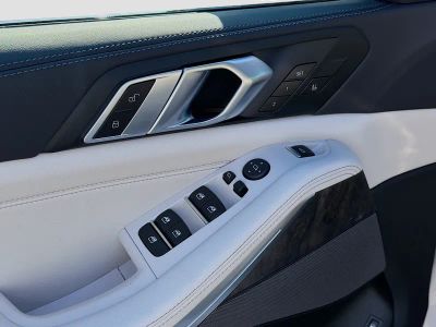 2026 BMW X5 — photo 23 view