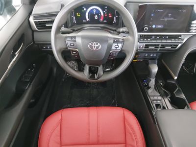 2025 Toyota Camry — photo 21 view