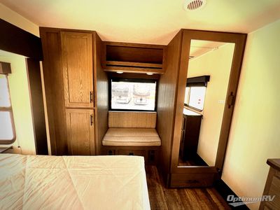 2025 Forest River Cherokee Arctic Wolf Suite - Photo 21