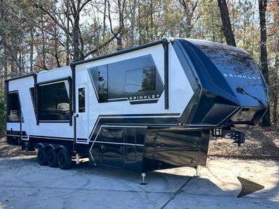 2026 Brinkley Model G - Photo 2