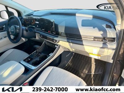 2026 Kia Carnival — photo 13 view