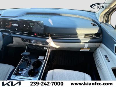 2026 Kia Carnival — photo 17 view