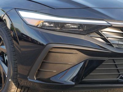2026 Hyundai Elantra - Photo 4