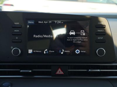2026 Hyundai Elantra - Photo 38