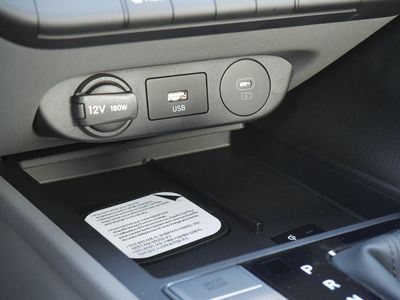 2026 Hyundai Elantra - Photo 8