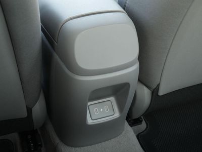 2026 Hyundai Elantra - Photo 24