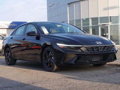2026 Hyundai Elantra - Photo 2