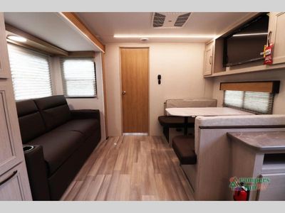 2026 Cruiser Embrace - Photo 12