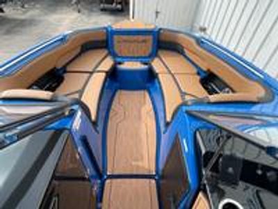2026 Yamaha 255 XD — photo 27 view