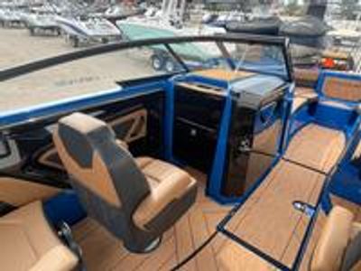 2026 Yamaha 255 XD — photo 17 view