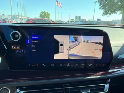 2026 Chevrolet Traverse - Photo 28