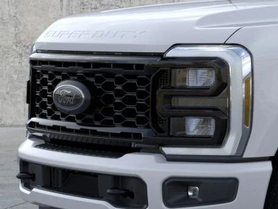 2026 Ford Super Duty - Photo 17