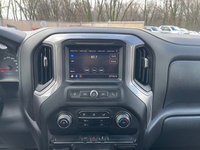 2020 Chevrolet Silverado 1500 — photo 11 view