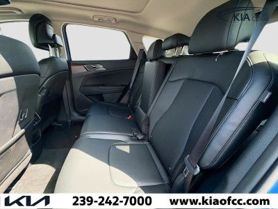 2026 Kia Sportage — photo 18 view