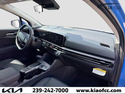 2026 Kia Sportage — photo 12 view