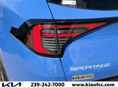 2026 Kia Sportage — photo 9 view