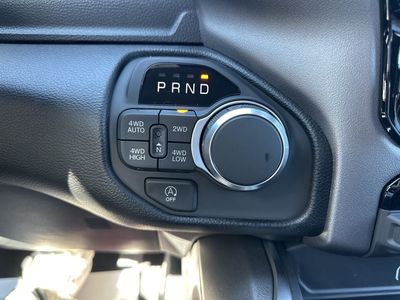 2026 RAM 1500 — photo 15 view