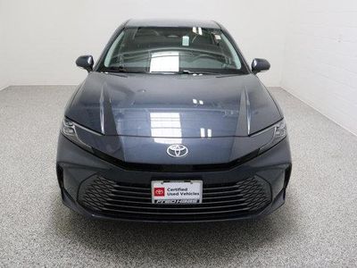 2026 Toyota Camry FWD - Photo 3