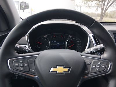 2024 Chevrolet Equinox — photo 12 view