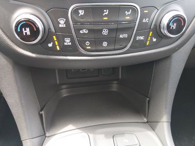 2024 Chevrolet Equinox — photo 21 view