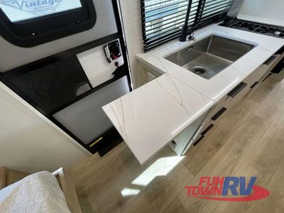 2026 Winnebago Micro Minnie - Photo 28