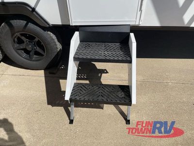 2026 Winnebago Micro Minnie - Photo 9