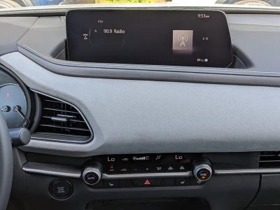 2026 Mazda CX-30 — photo 18 view