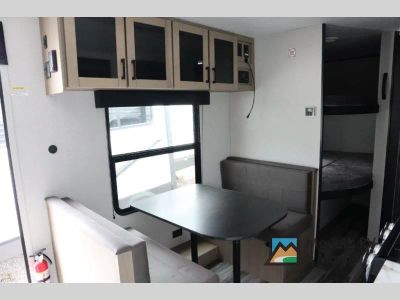 2026 Jayco Jay Flight SLX - Photo 11