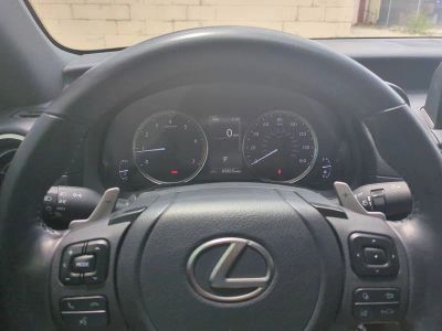 2022 Lexus IS — photo 30 view