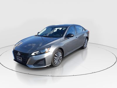 2024 Nissan Altima - Photo 3