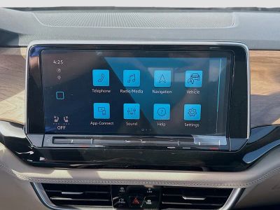 2026 Volkswagen Atlas — photo 12 view