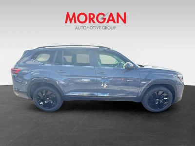2026 Volkswagen Atlas — photo 8 view