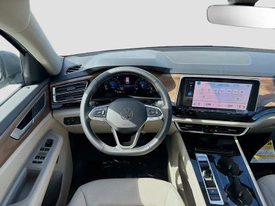 2026 Volkswagen Atlas — photo 17 view