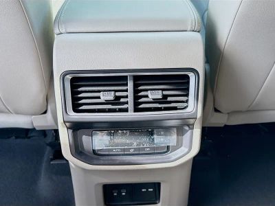 2026 Volkswagen Atlas — photo 19 view