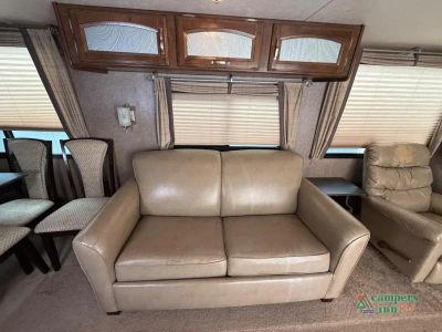 2017 Forest River RV Salem Grand Villa — photo 25 view