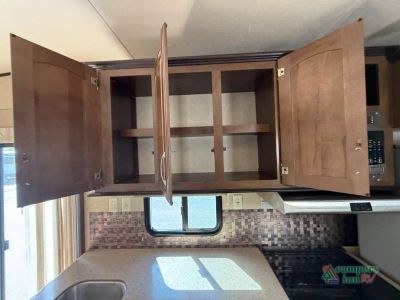 2017 Forest River RV Salem Grand Villa — photo 39 view