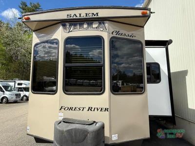 2017 Forest River RV Salem Grand Villa — rear three-quarter view
