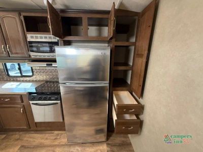 2017 Forest River RV Salem Grand Villa — photo 49 view