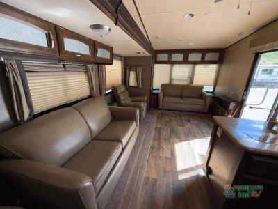 2017 Forest River RV Salem Grand Villa — photo 12 view