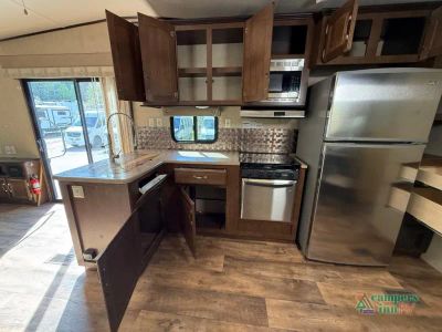 2017 Forest River RV Salem Grand Villa — photo 36 view