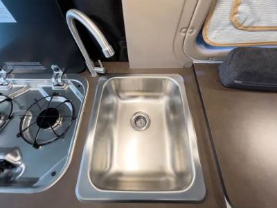 2027 Winnebago SOLIS POCKET — photo 9 view