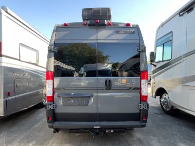 2027 Winnebago SOLIS POCKET — photo 19 view