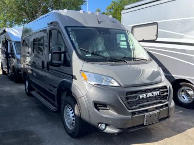 2027 Winnebago SOLIS POCKET — front three-quarter view