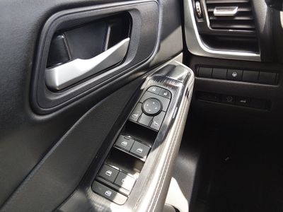 2024 Nissan Rogue - Photo 13
