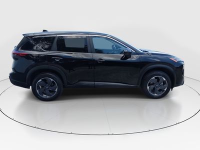 2024 Nissan Rogue - Photo 8