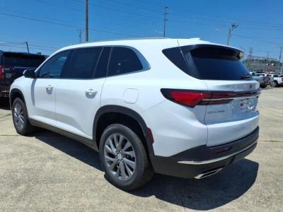 2026 Buick Enclave — detail view