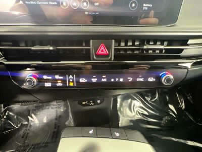 2025 Kia EV6 — photo 26 view